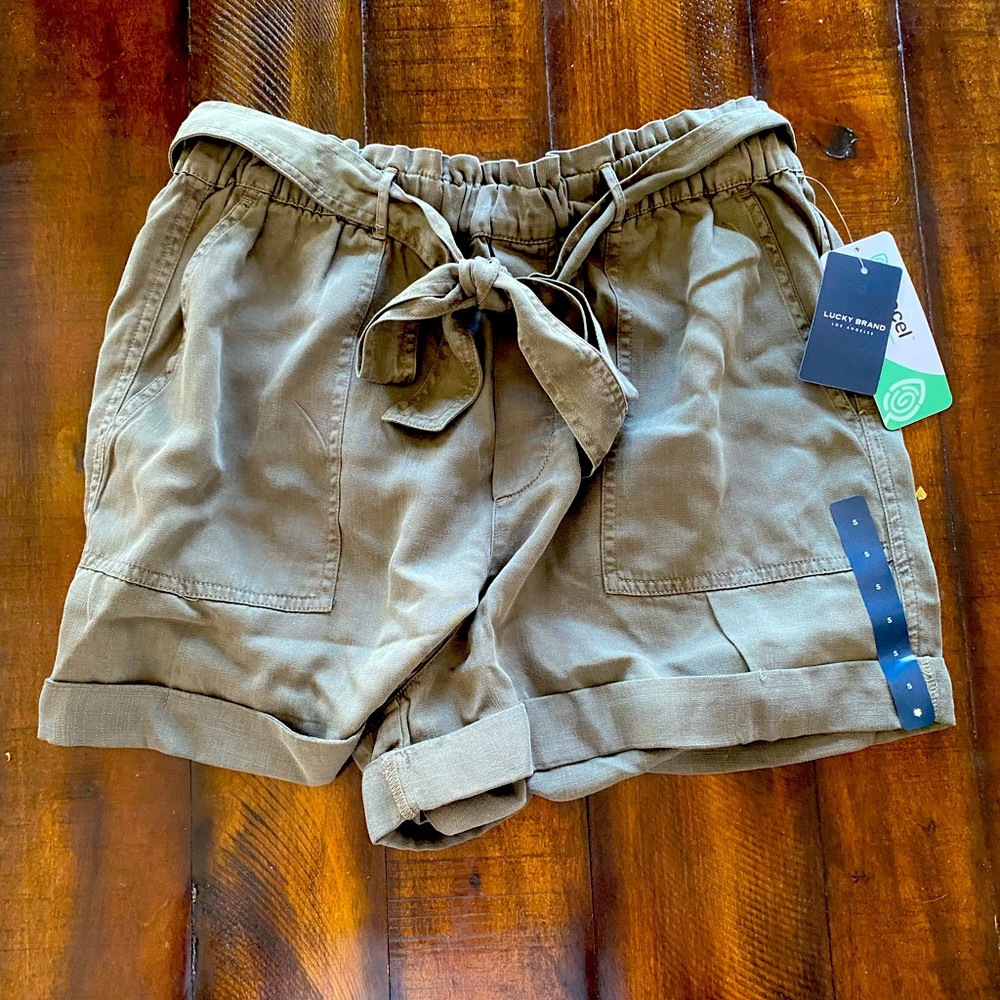 Lucky brand shorts NWT